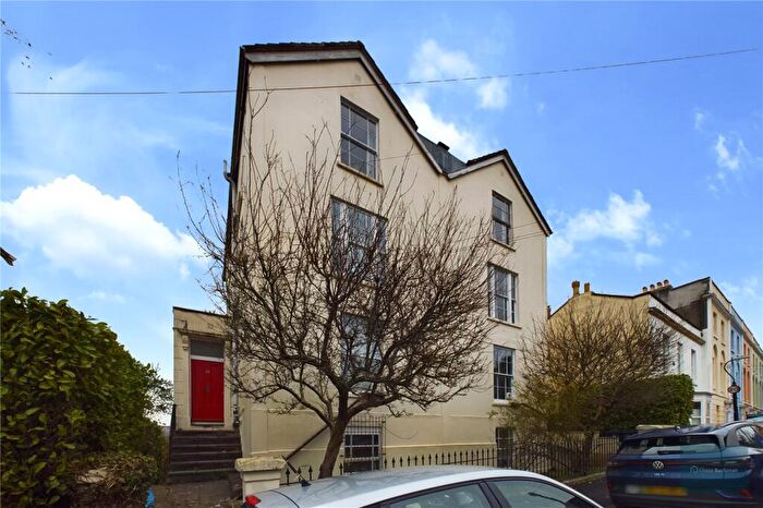 1 Bedroom Apartment To Rent In Victoria Walk, Bristol, BS6