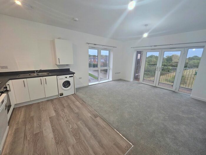 2 Bedroom Flat To Rent In Bevan Road, Leicester, LE4