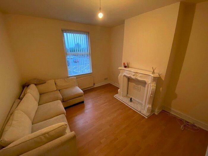 2 Bedroom Flat To Rent In Longmoor Lane, Fazakerley, Liverpool, L9