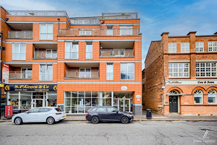 2 Bedroom Apartment For Sale In Heritage Court, Warstone Lane, Jewellery Quarter, B18