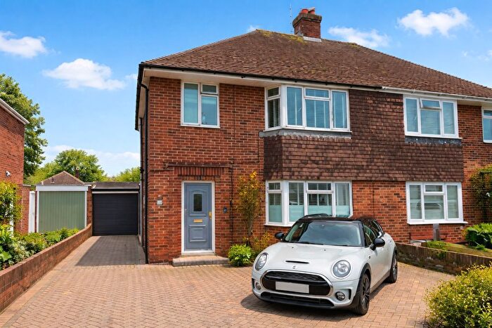 3 Bedroom Semi-Detached House For Sale In Strathmore Road, Worthing, BN13