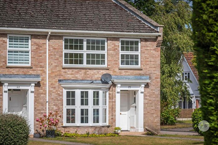 3 Bedroom End Of Terrace House To Rent In Copeland Drive, Whitecliff, Poole, BH14