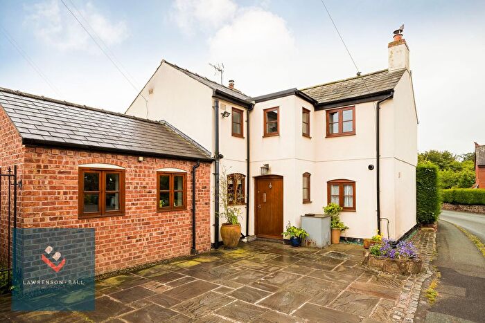3 Bedroom Cottage For Sale In Frodsham Road, Alvanley, WA6