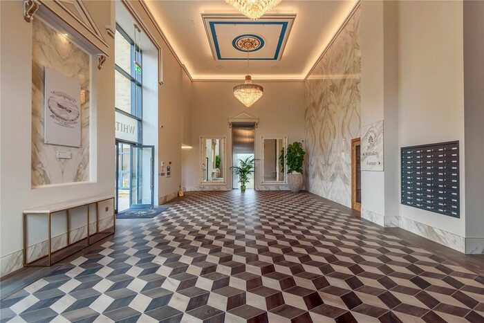 2 Bedroom Flat To Rent In Iron Row, Burley In Wharfedale, Ilkley, West Yorkshire, LS29