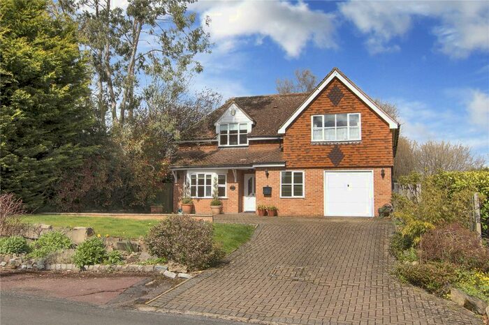 5 Bedroom Detached House To Rent In The Street, Plaxtol, Sevenoaks, Kent, TN15