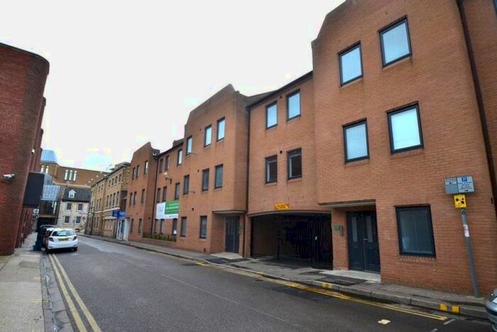 2 Bedroom Flat To Rent In Central Court, North Street, Peterborough, PE1