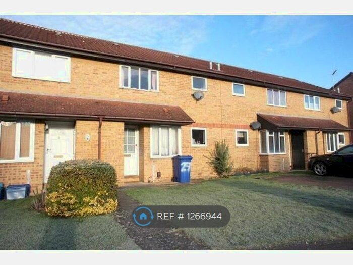1 Bedroom Maisonette To Rent In Moor Pond Close, Bicester OX26