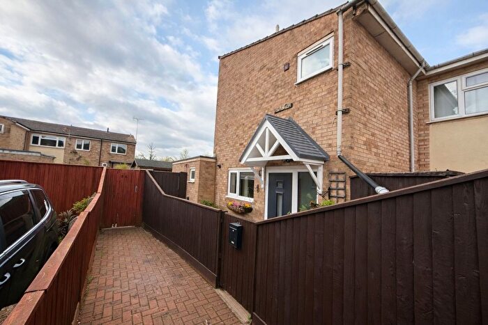 3 Bedroom End Terrace House For Sale In Redmile Walk, Peterborough, PE1
