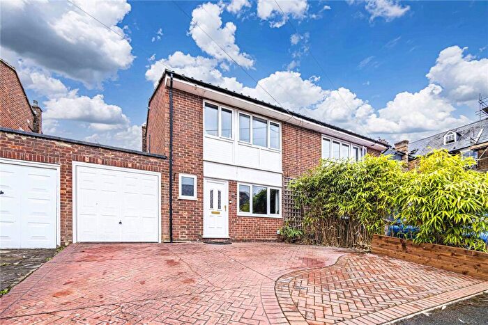 3 Bedroom Semi-Detached House For Sale In Catlin Street, Boxmoor, Hemel Hempstead, Hertfordshire, HP3