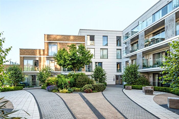 1 Bedroom Flat For Sale In Acton Walk, Whetstone, London, Greater London, N20