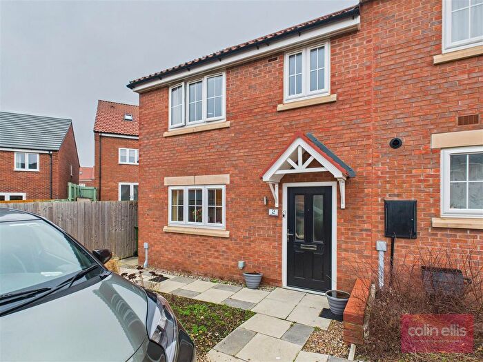 3 Bedroom End Terrace House For Sale In Millers Court, Scarborough, YO13