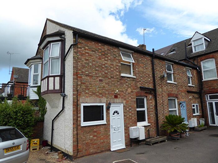 1 Bedroom Mews To Rent In Flat St Michaels Road, Bedford, MK40