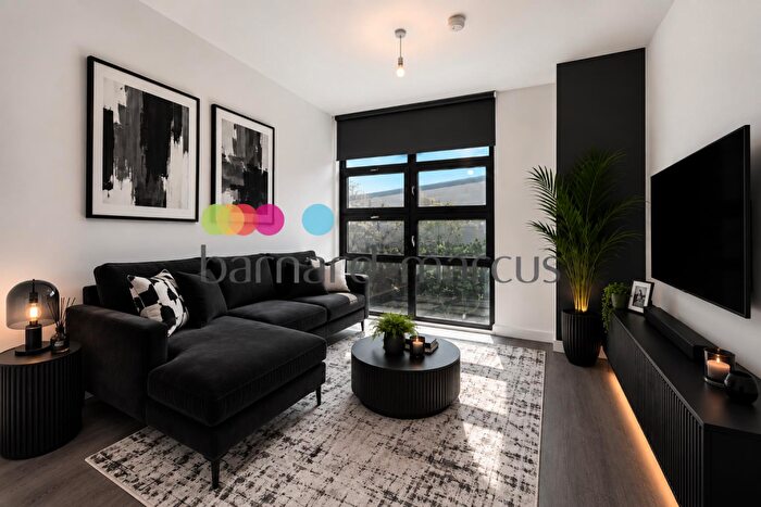 Apartment To Rent In Purley Way, Croydon, CR0