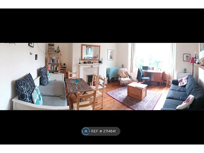 1 Bedroom Flat To Rent In Regent Park Terrace, Leeds, LS6