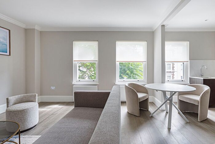 1 Bedroom Flat To Rent In Collingham Road, London, SW5