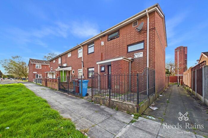 3 Bedroom End Of Terrace House For Sale In Birch Street, Manchester, M12