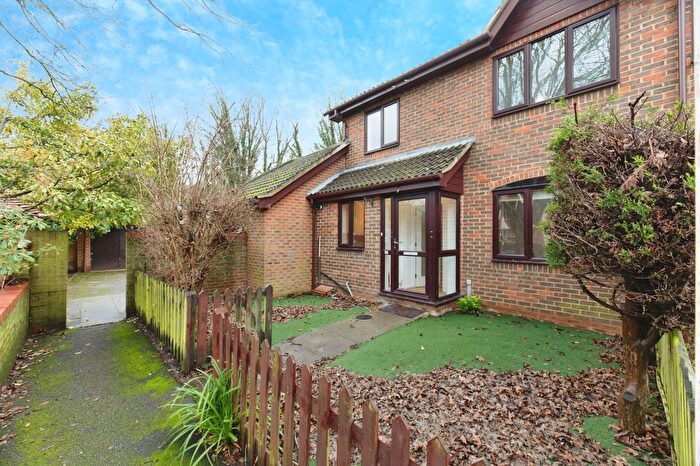 2 Bedroom Detached House For Sale In Elmer Mews, Fetcham, Leatherhead, Surrey, KT22