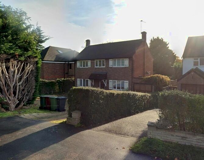 3 Bedroom Property To Rent In Shenley Hill, Radlett, WD7