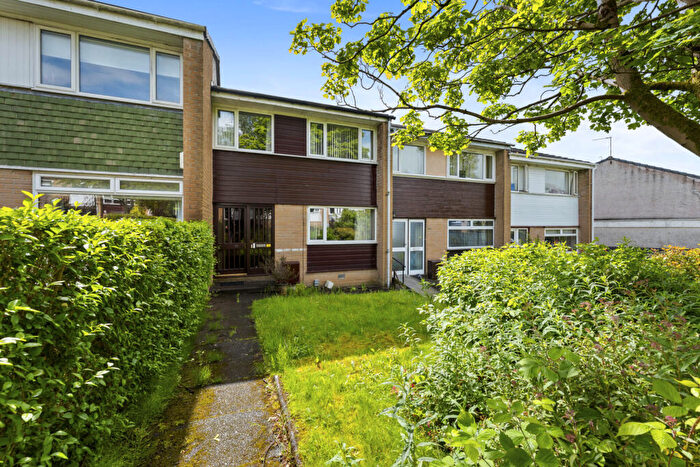 3 Bedroom Terraced House For Sale In Hillend Crescent, Clarkston, Glasgow, G76