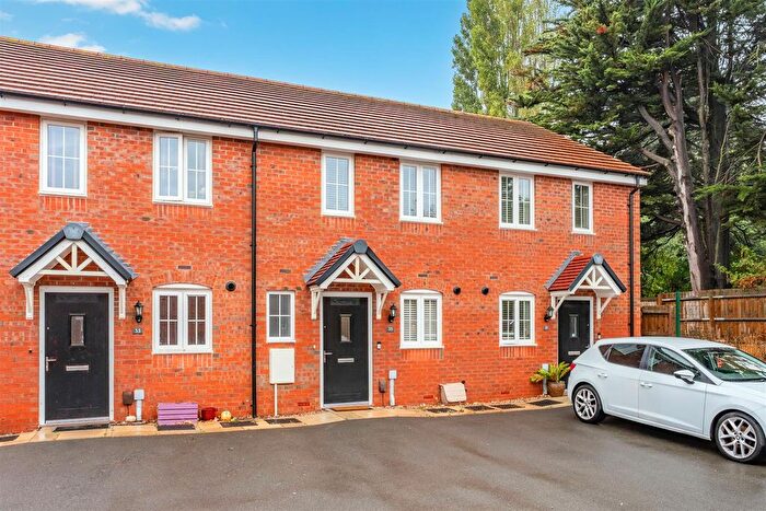 2 Bedroom Terraced House For Sale In - Taylor Drive, Barton Seagrave, NN15