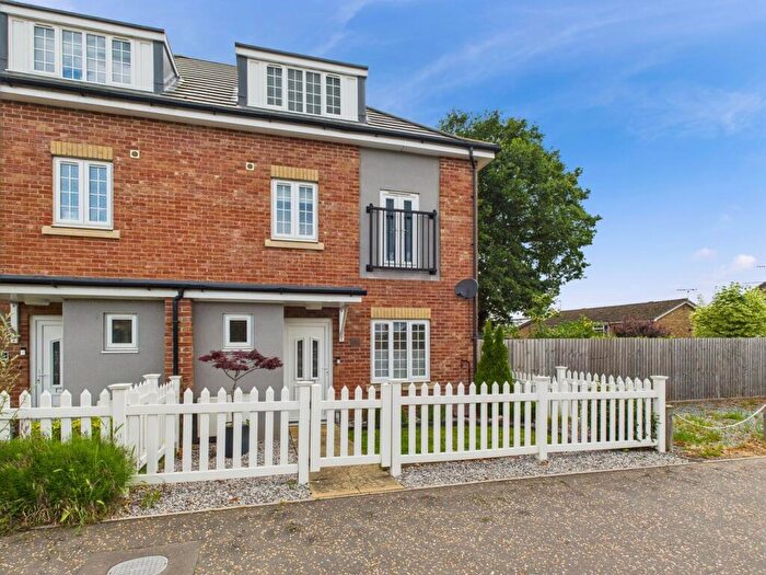 4 Bedroom Semi-Detached House For Sale In London Road, Downham Market, PE38