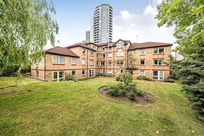 1 Bedroom Flat For Sale In Fairfield Path, Croydon, CR0