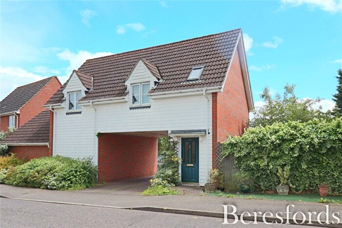 1 Bedroom Detached House For Sale In Woodlands Park Drive, Dunmow, CM6