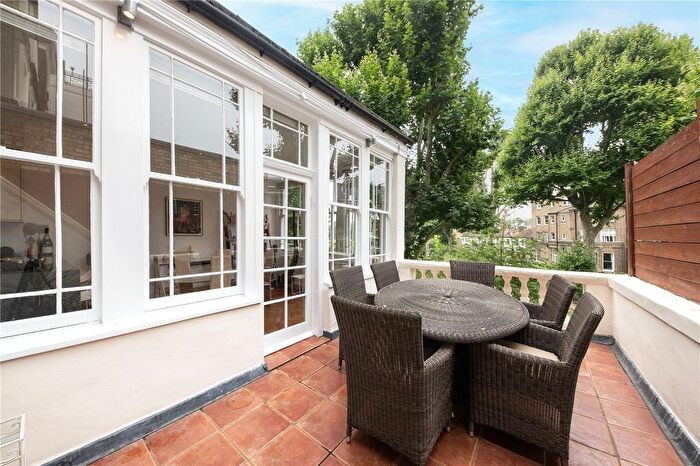 2 Bedroom Flat To Rent In Randolph Avenue, Little Venice, London, W9