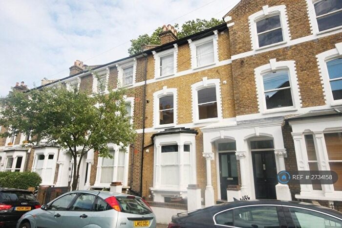 2 Bedroom Flat To Rent In Reighton Road, London, E5