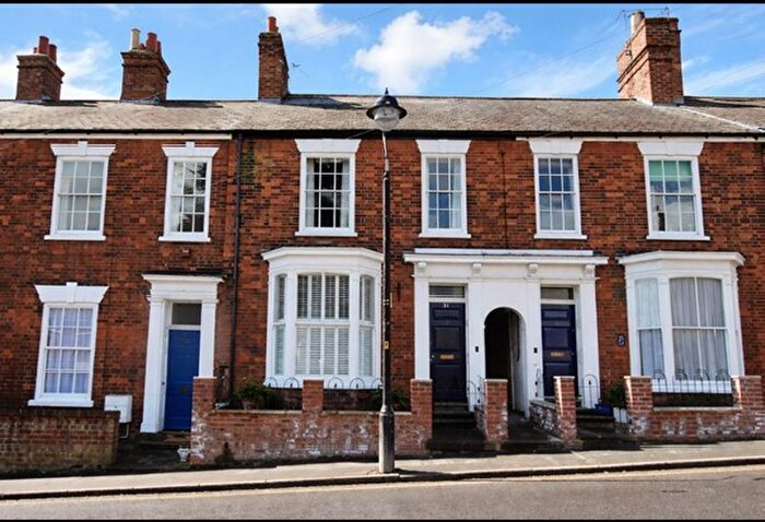 3 Bedroom Terraced House For Sale In Broadbank, Louth, LN11