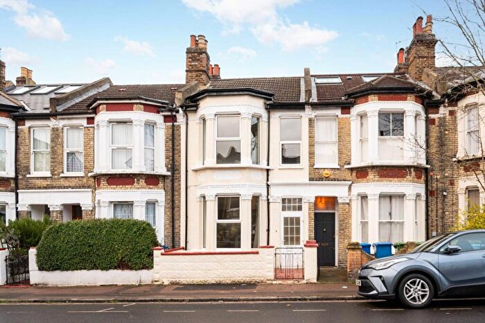 3 Bedroom House To Rent In Copleston Road, East Dulwich, London, SE15
