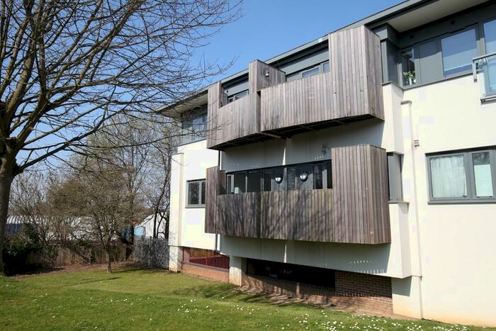 1 Bedroom Apartment To Rent In North Street, Horsham, RH13