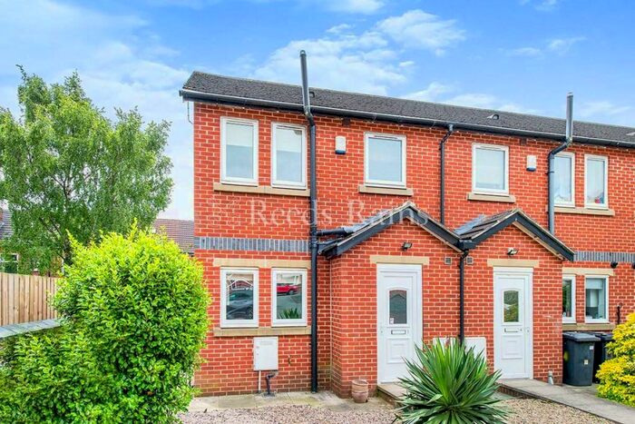 2 Bedroom Semi-Detached House To Rent In St. Josephs Court, Garforth, Leeds, LS25