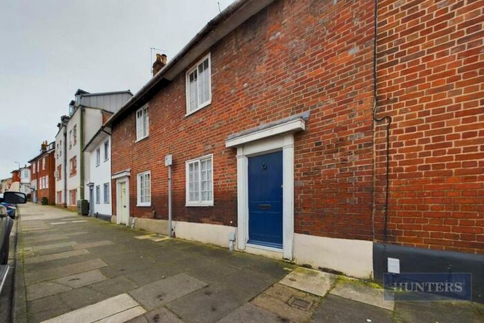 2 Bedroom House To Rent In Barnard Street, Salisbury, SP1
