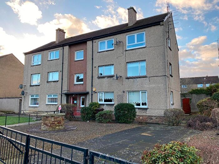 2 Bedroom Flat To Rent In Magdalene Place, Magdalene, Edinburgh, EH15