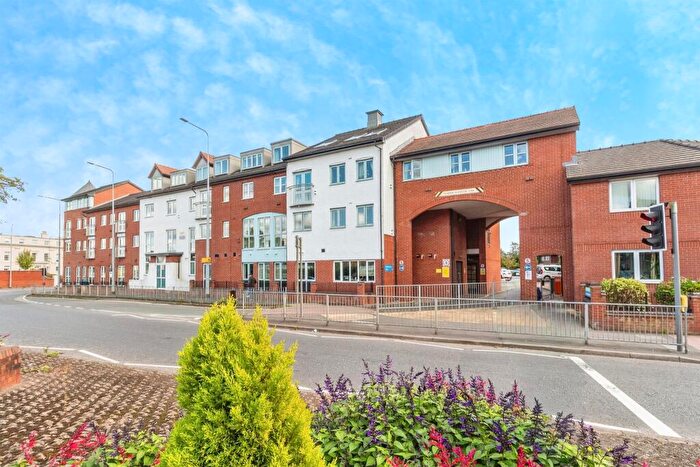 1 Bedroom Flat For Sale In Wolverhampton Road, Stafford, ST17