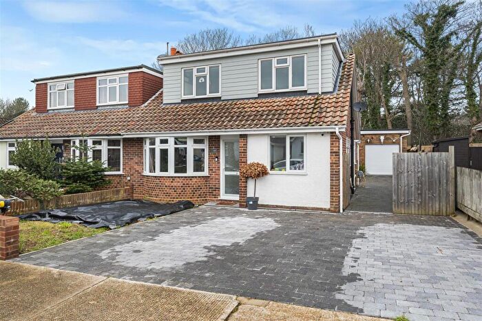 4 Bedroom Semi-Detached House For Sale In Richington Way, Seaford, BN25