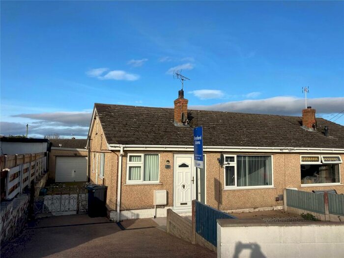 2 Bedroom Bungalow For Sale In Alwen Drive, Bagillt, Flintshire, CH6