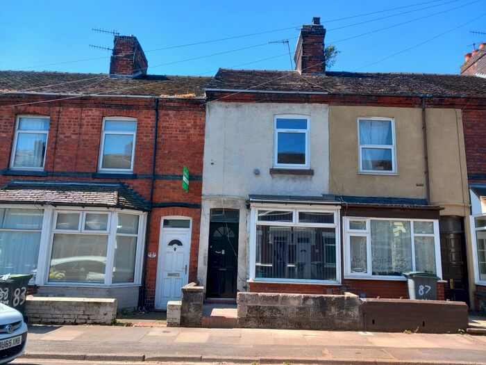3 Bedroom Terraced House To Rent In Newlands Street, Stoke-On-Trent, ST4