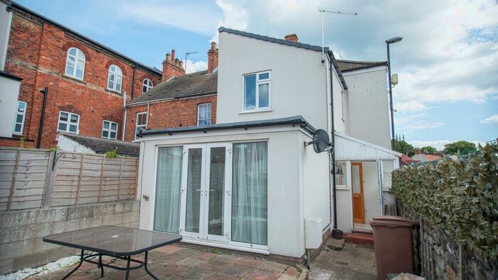 3 Bedroom Flat To Rent In Market Place, Hornsea, East Riding Of Yorkshire, HU18