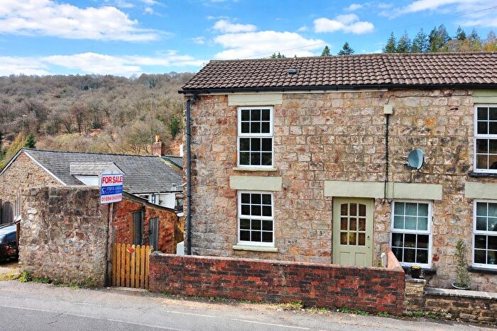 2 Bedroom Cottage For Sale In Tramway Road, Cinderford, GL14