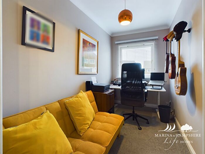 3 Bedroom Town House For Sale In Bryher Island, Port Solent, Portsmouth, PO6