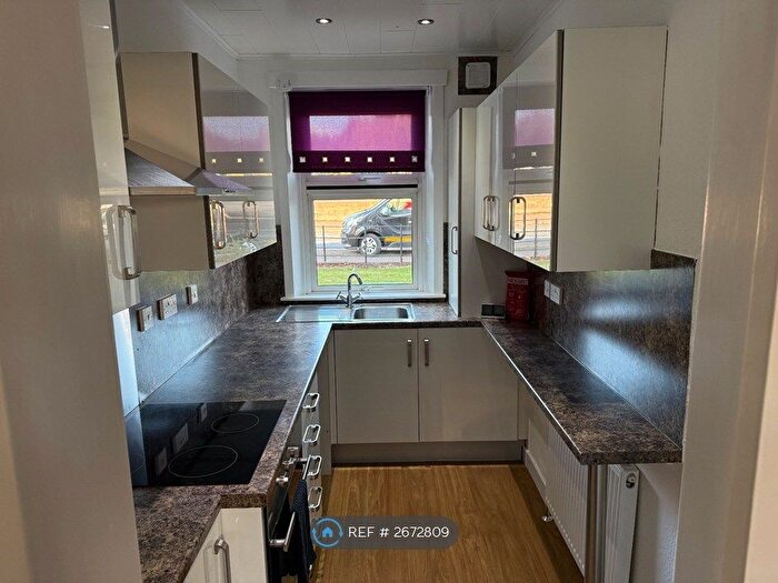 2 Bedroom Flat To Rent In Arbroath Road, Dundee, DD4