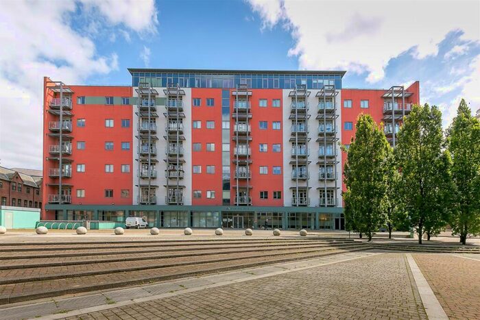2 Bedroom Flat For Sale In Centralofts, Waterloo Street, City Centre, Newcastle Upon Tyne, NE1