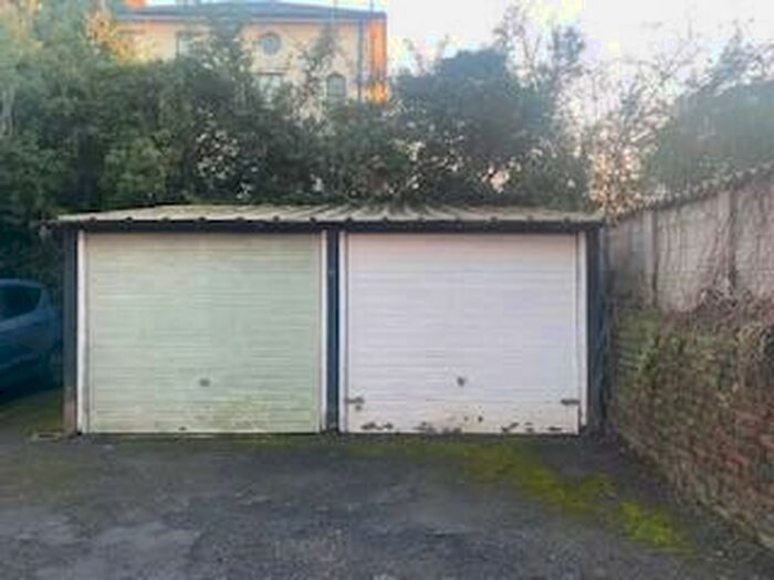 Garage / Parking To Rent In Grove Road, Surbiton, Surrey, KT6