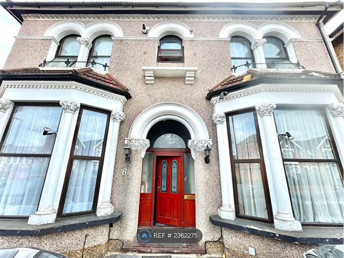 1 Bedroom Flat To Rent In Brigstock Road, Thornton Heath, CR7