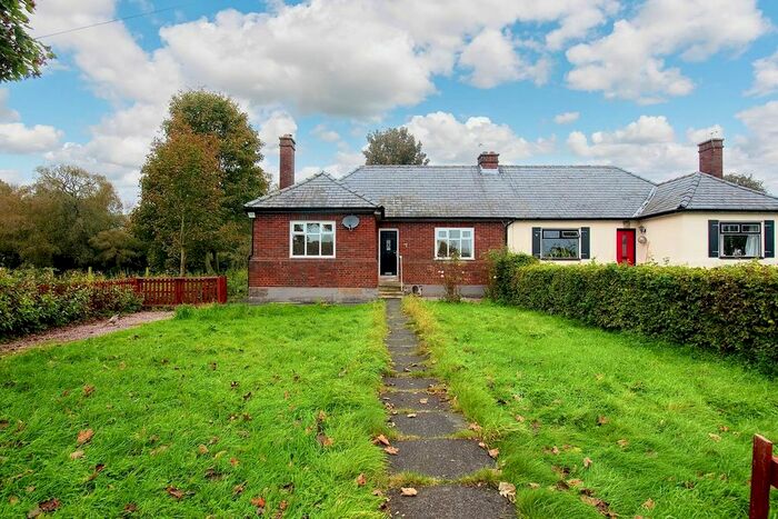 2 Bedroom Semi-Detached Bungalow For Sale In Dairy Farm Road, Rainford, St Helens, WA11