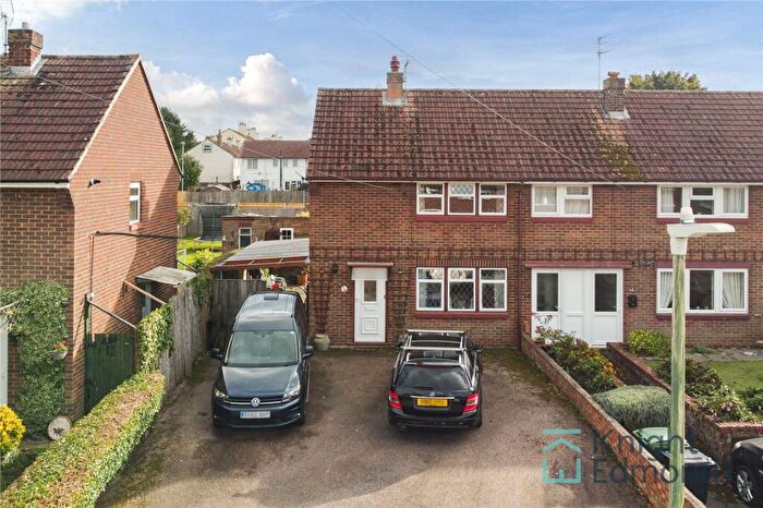 2 Bedroom End Of Terrace House For Sale In Cheshire Road, Maidstone, ME15