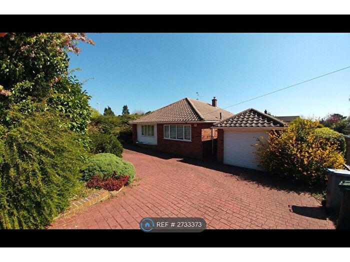 3 Bedroom Detached House To Rent In The Horse Close, Reading, RG4