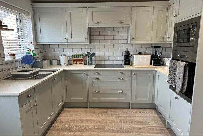 3 Bedroom Property To Rent In Rodfords Mead, Bristol, BS14